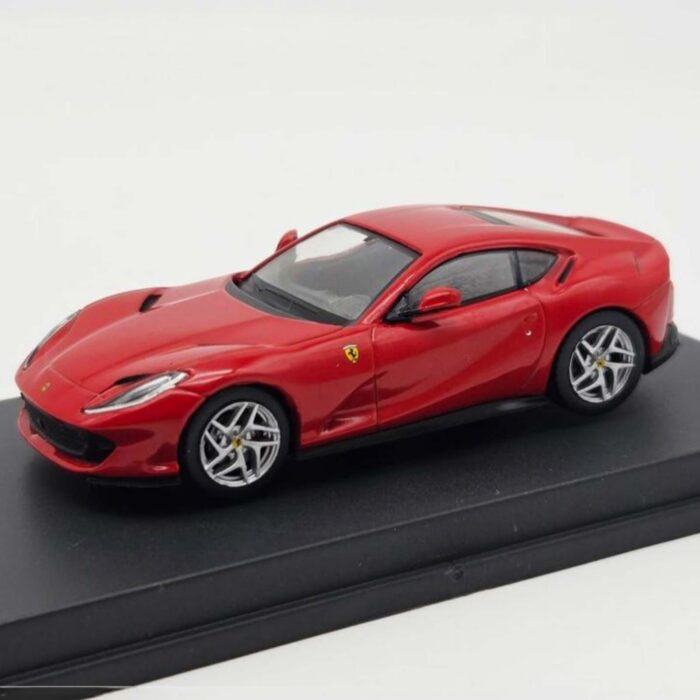 Magazine Models - 2017 Ferrari 812 Superfast