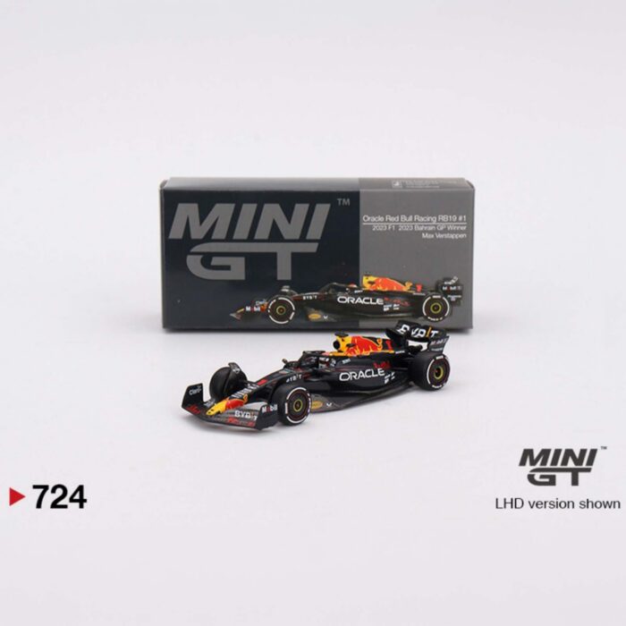 Mini Gt - 2023 Red Bull Racing F1 RB19 #1 Max Verstappen lhd, 724