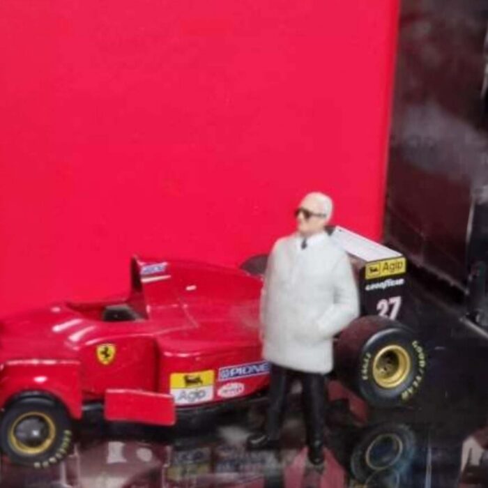 Cartrix - Enzo Ferrari figure, painted