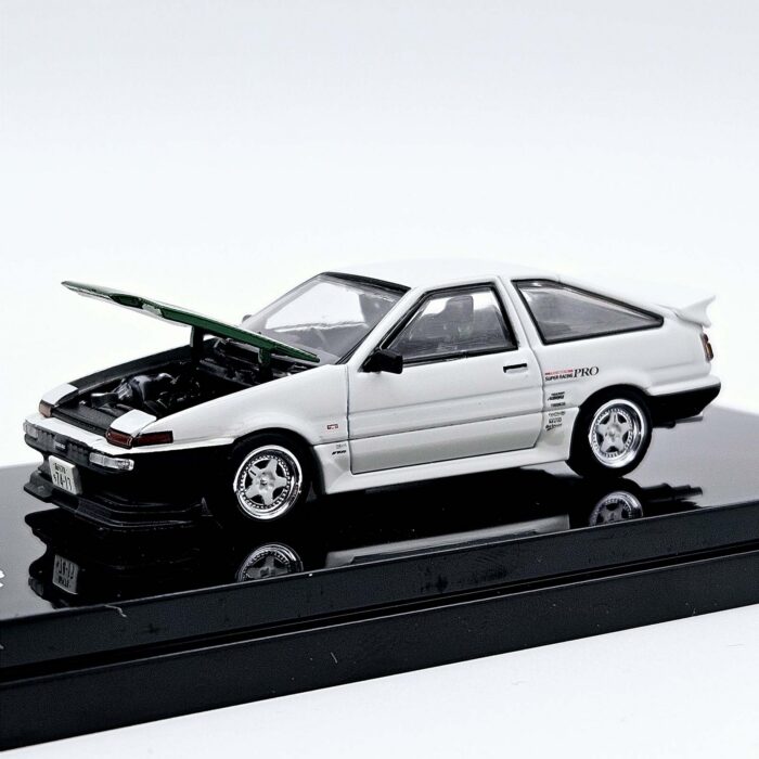 Hobby Japan - Toyota Sprinter Trueno (AE86)