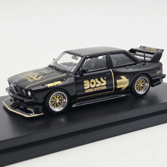 Street Weapon - BMW E30 *BOSS*, black/gold